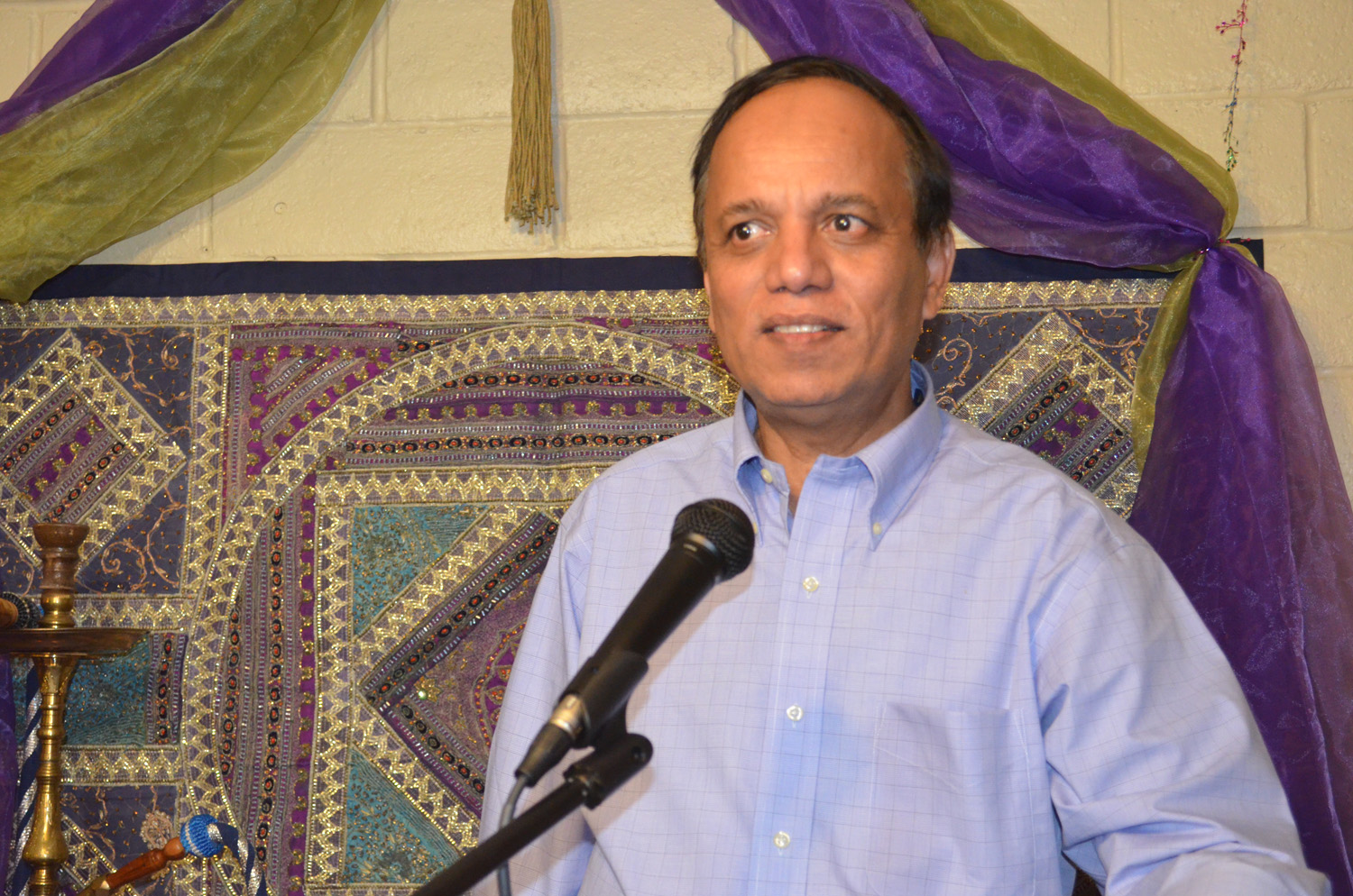 Pak Am Culture 4-28-2012 Naeem Syed